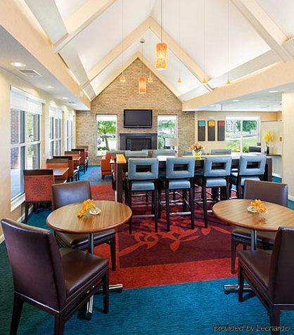 Residence Inn By Marriott Cedar Rapids Restaurante foto